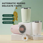 Tasse auto-mélangeante pour un mélange sans effort