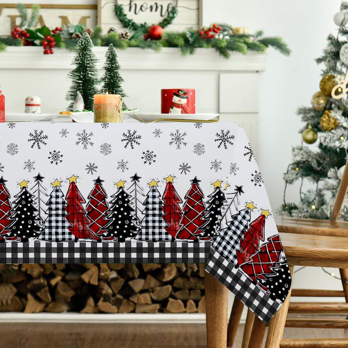 Weihnachtsschneeflocken-Tischdecke für festlichen Charme  