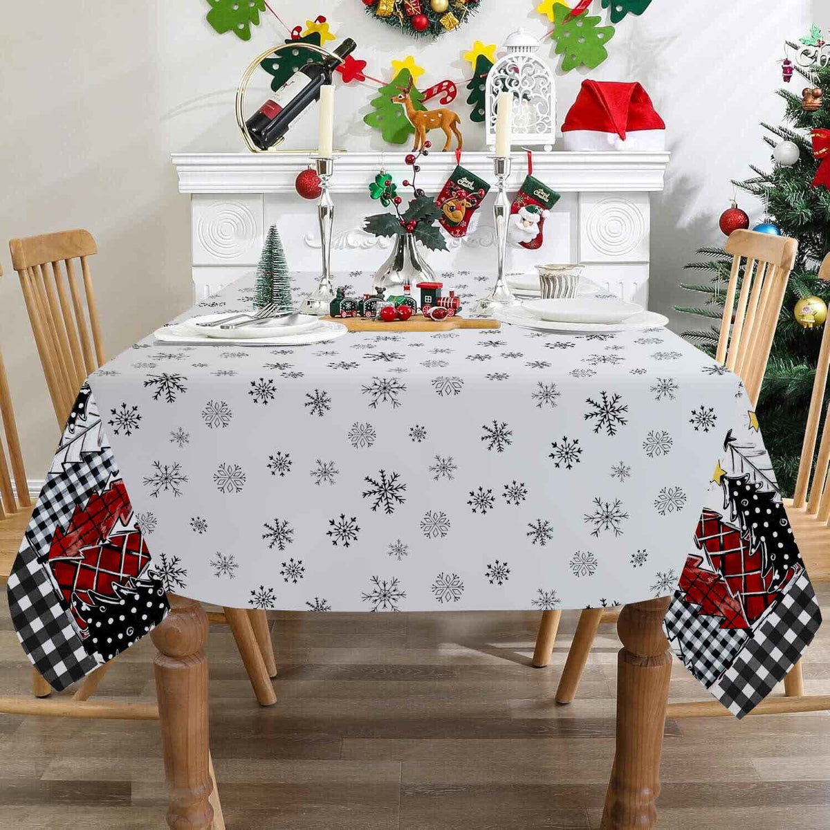 Weihnachtsschneeflocken-Tischdecke für festlichen Charme  