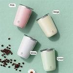 Tasse auto-mélangeante pour un mélange sans effort