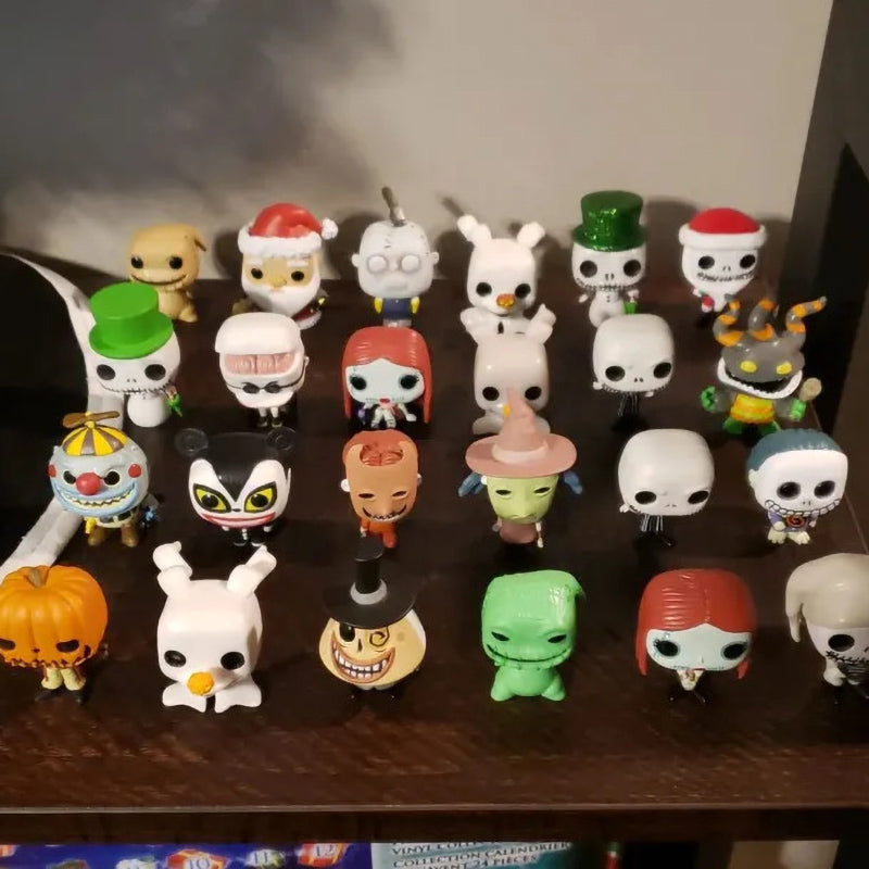 Calendario dell'Avvento incubo con 24 figurine