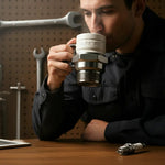 Tasse bougie d'allumage avec caractère automobile