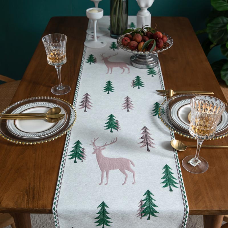Chemin de table sapin de Noël pour un charme festif