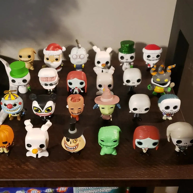 Calendario dell'Avvento incubo con 24 figurine