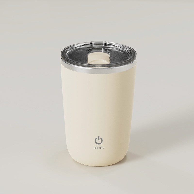 Tasse auto-mélangeante pour un mélange sans effort