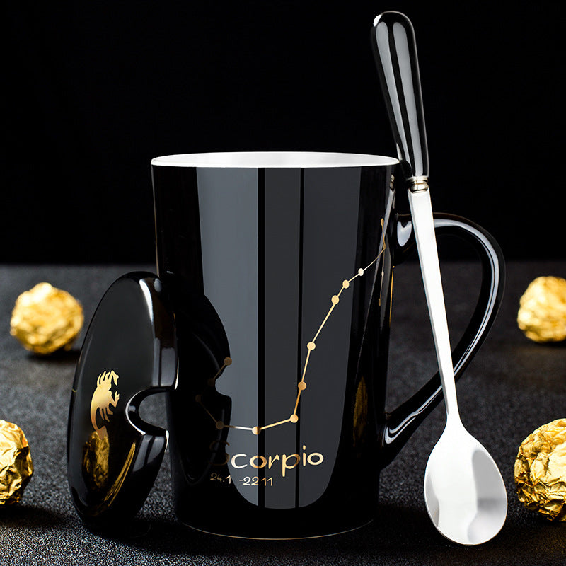 Cană ceramică neagră cu zodiac pentru o personalitate cosmică