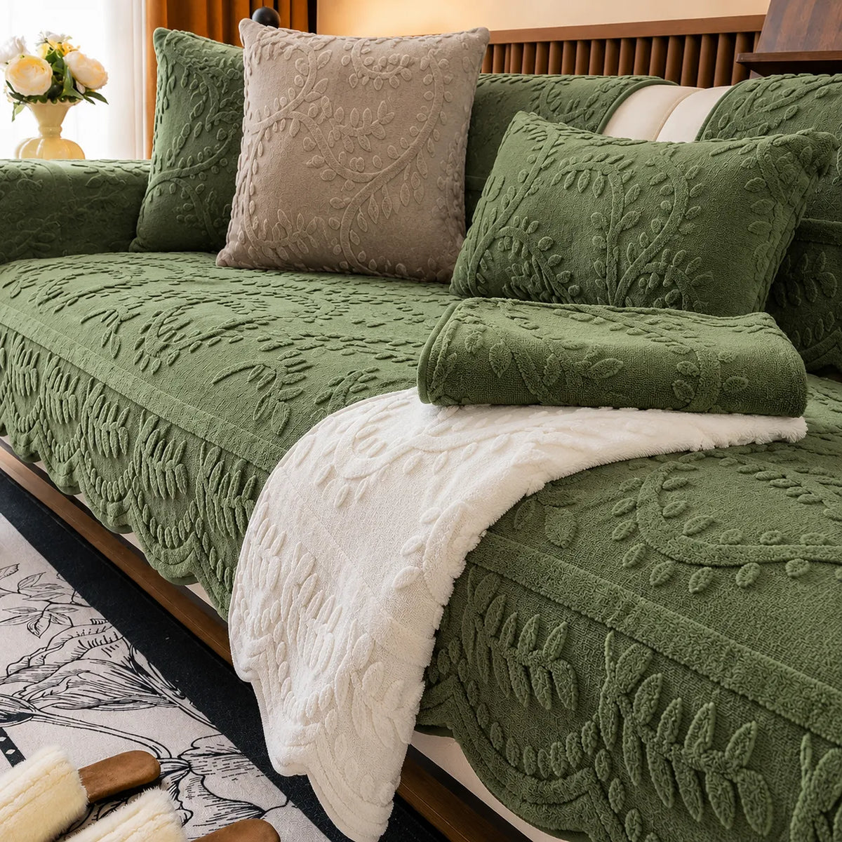 Housse de canapé en peluche botanique pour une protection artistique
