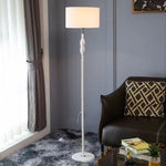 Vintage Zylinder Stehlampe mit sanftem Charakter