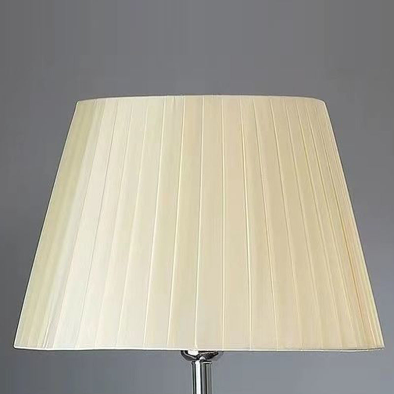 Vintage Zylinder Stehlampe mit sanftem Charakter
