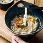Bol à soupe artisanal en céramique avec deux anses