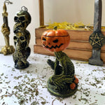 Figurină cu dovleac luminos pentru un farmec înfricoșător de Halloween