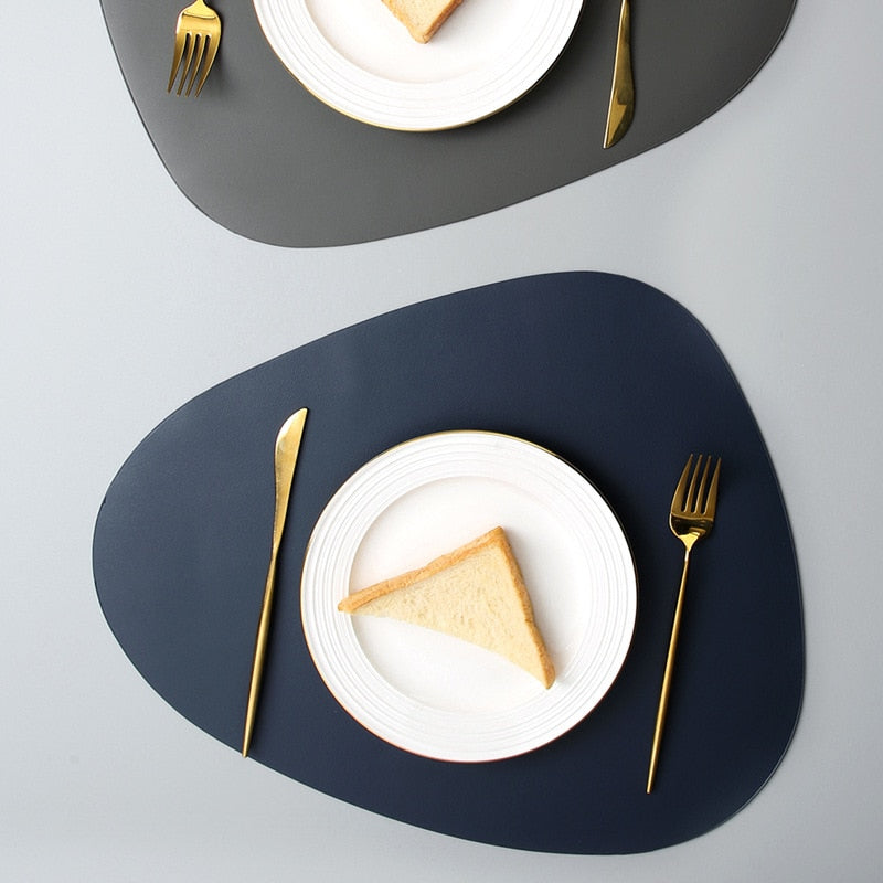 Triangle Placemat For Artful Tables