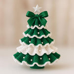 Décoration d'arbre de Noël au crochet avec charme en perles