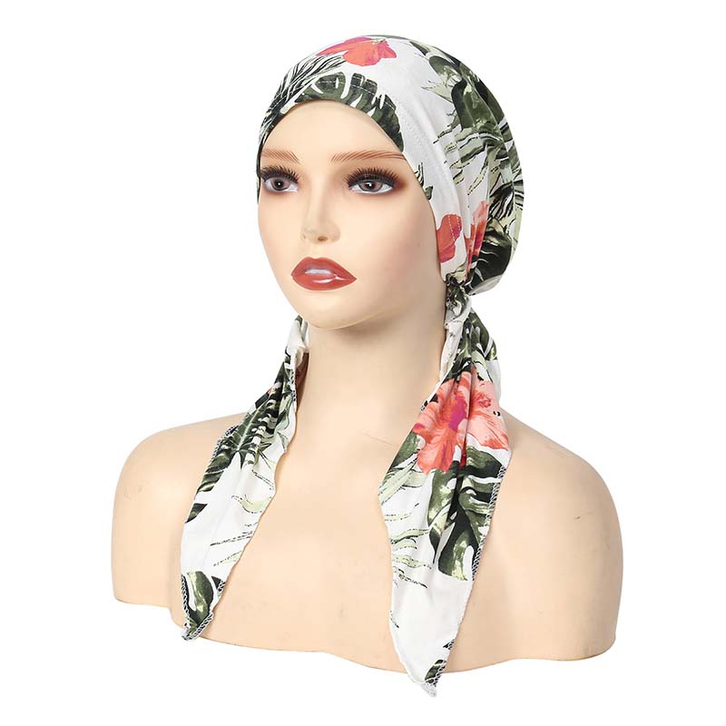 Turban floral pré-noué pour un style sans effort  
