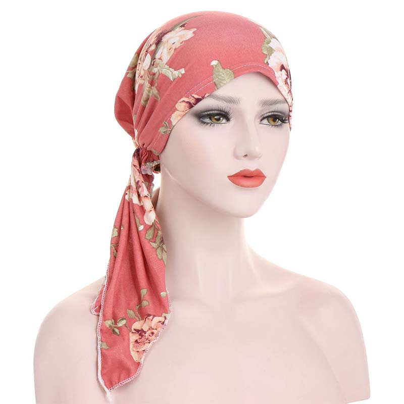 Turban floral pré-noué pour un style sans effort  